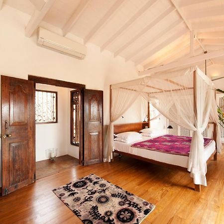 A 03 Bedroom Villa In Galle Fort With Roof Terrace & Pool المظهر الخارجي الصورة